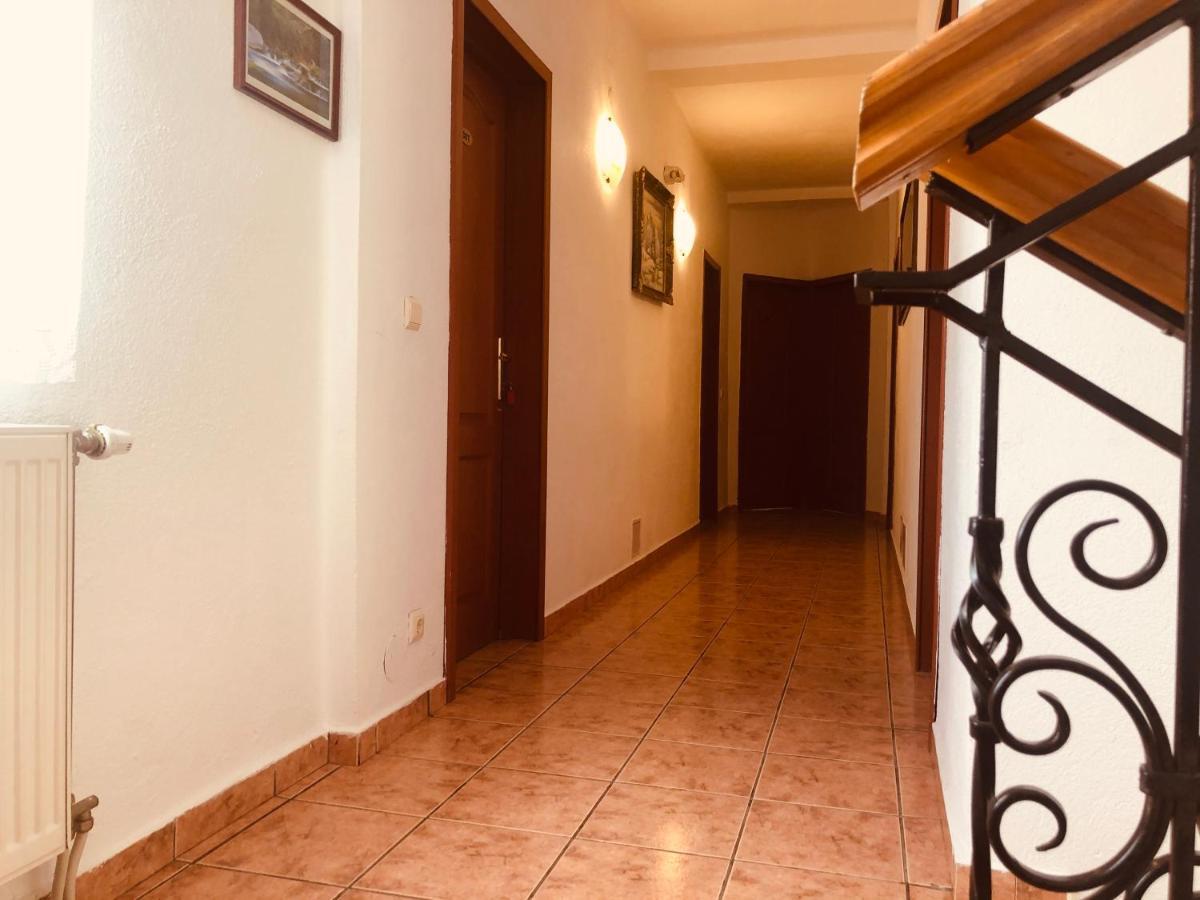 Hotel Poenita Sighisoara Luaran gambar